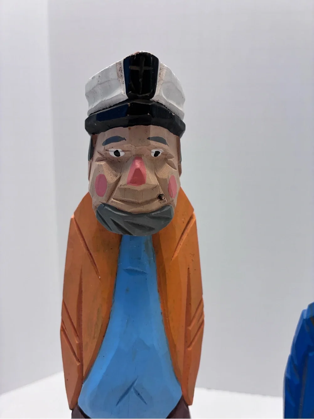 Vintage hand carved sea captain and first mate